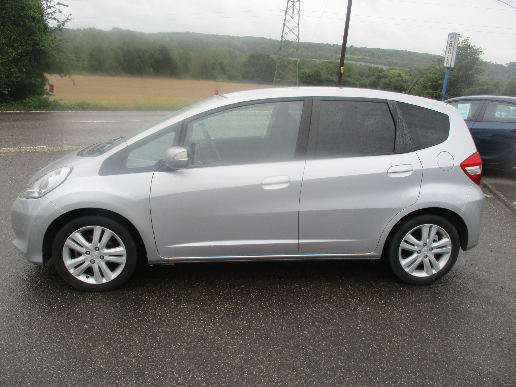 HONDA JAZZ 1.4 I-VTEC ES PLUS (AUTO) 2013